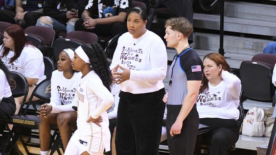 Antoine steps down as TXST head coach after 15 seasons