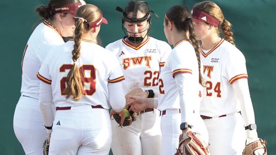 Bobcats sweep Coastal on senior weekend