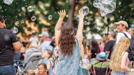Bubble Bash brings soapy fun to town Square