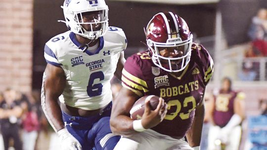 Critical mistakes cost Texas State in stunning loss to Georgia State