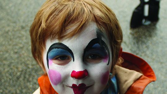 Glurpo Fest brings circus chaos to Triple Six Social