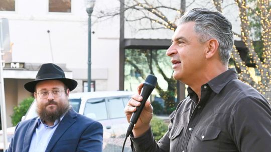 Hanukkah menorah lighting at courthouse planned for Dec. 17