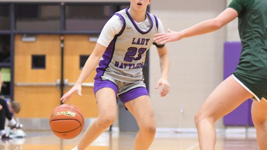 Lady Rattlers win first home game over Reagan