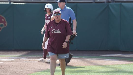 Woodard wins 900th game as Bobcats beat UTSA