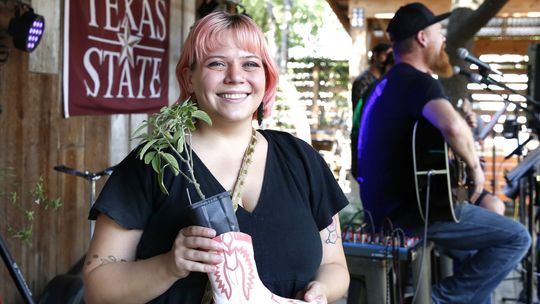 Zelicks plant pop-up caters to returning students