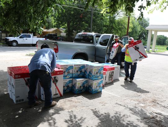 Amid hot summer, city now accepting fan drive donations