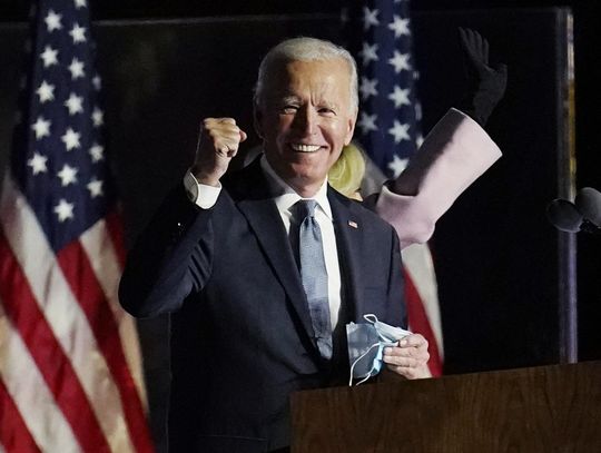 Biden unveils $1.9T plan to stem virus and steady economy