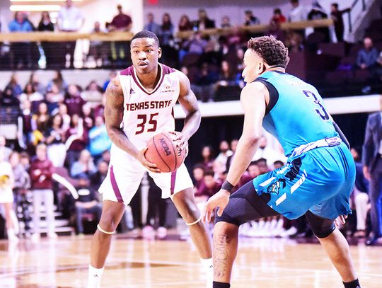 Bobcats beat Pioneers 71-58 for 5th-straight win