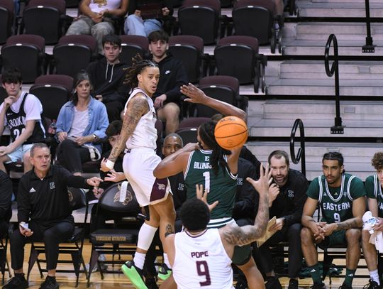 Bobcats blowout Eastern Michigan in season opener