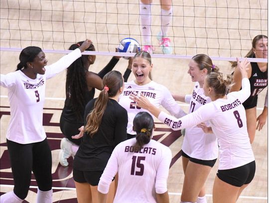 Bobcats bounce back to sweep rival Cajuns