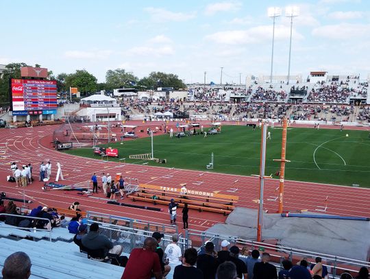 Bobcats compete at ‘eye-opening’ Texas Relays