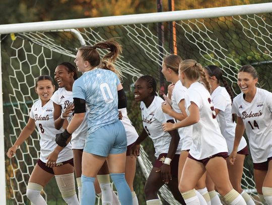 Bobcats defeat Troy on last minute goal