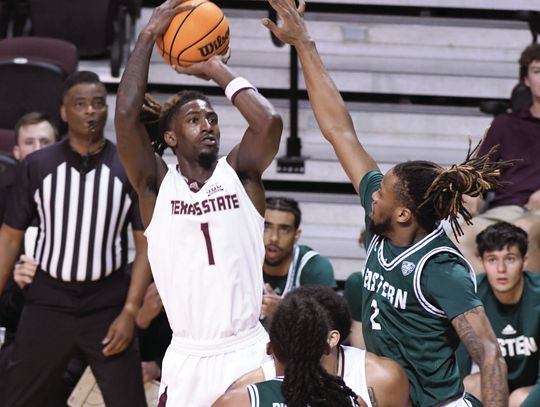 Bobcats dominate Eastern Michigan in season opener