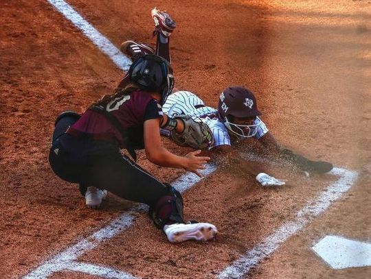 Bobcats fall to Aggies in Extra Innings