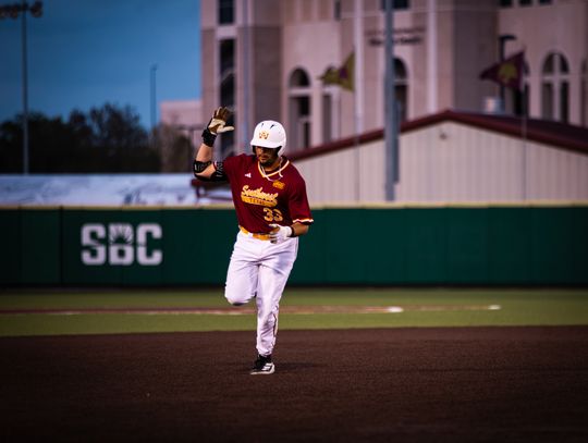 Bobcats outslug Washington State in offensive shootout