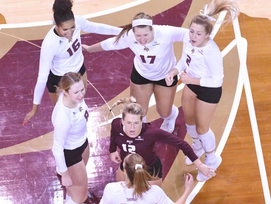 Bobcats pick up USMC/AVCA Team Academic Award