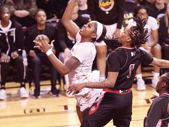 Bobcats rally fourth in win over Cajuns