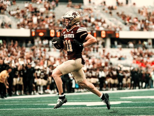 Bobcats run over Eastern Michigan in season opening win