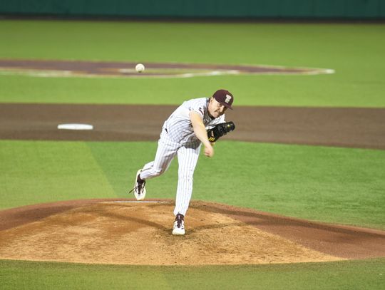 Bobcats shutout Niagara in season opener