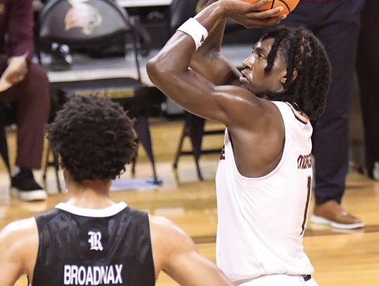 Bobcats snap five-game losing skid in road win