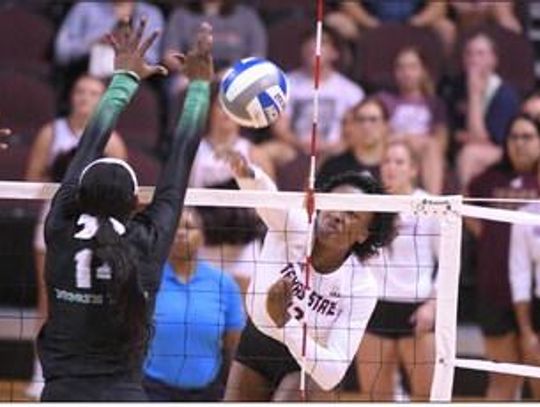 Bobcats storm back to stun North Texas in five set thriller