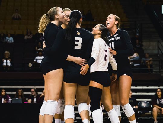 Bobcats sweep Lamar in exhibition match