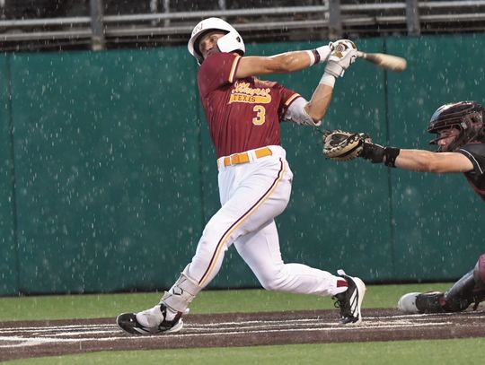 Bobcats swept in doubleheader against Troy