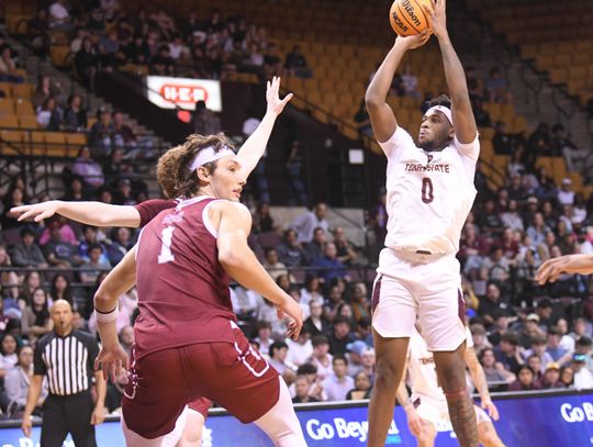 Bobcats take down conference leader Troy