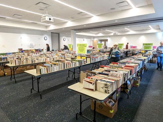 Book worms eat up San Marcos Public Library Book Sale