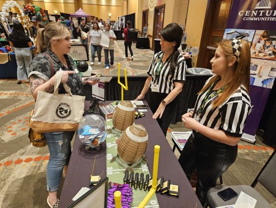 Business Showcase to feature pep rallies and football theme