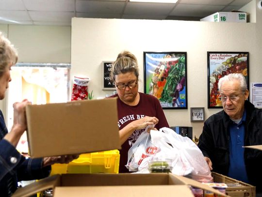 Central Texas food banks are under pressure from state's high food insecurity