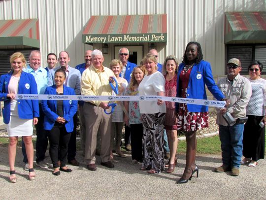 Chamber holds ribbon cutting for Memory Lawn Memorial Park