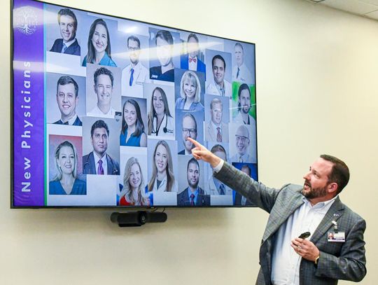 CHRISTUS-Santa Rosa Hospital San Marcos hosts town hall, tour