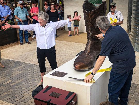 City of Wimberley officially opens Oak Park & Welcome Center