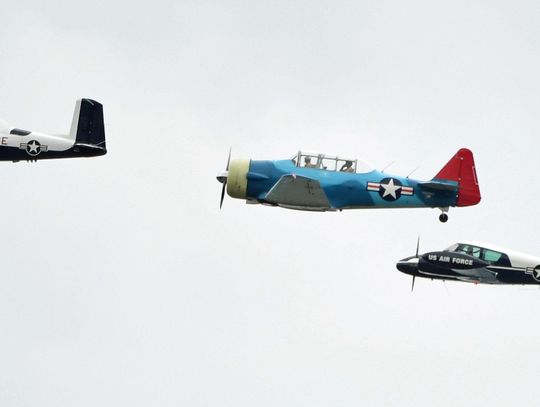 COMMEMORATING MEMORIAL DAY: Commemorative Air Force conducts flyover, city holds virtual ceremony