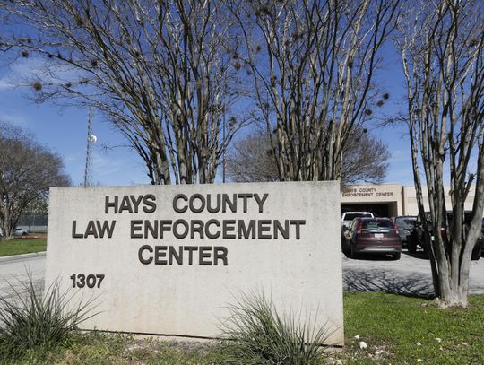 Commissioners approve county jail contract