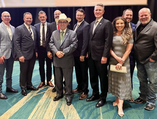 Concrete Management gala welcomes Abbott, industry leaders