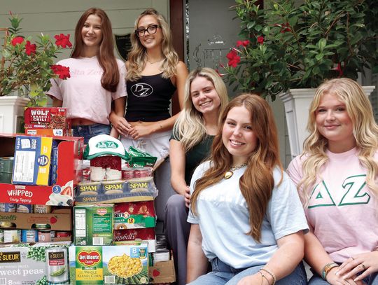 DELTA ZETA FOOD DRIVE