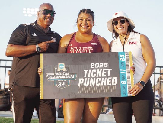 Duron overcomes challenges of switching throwing techniques to qualify for nationals and set new PRs