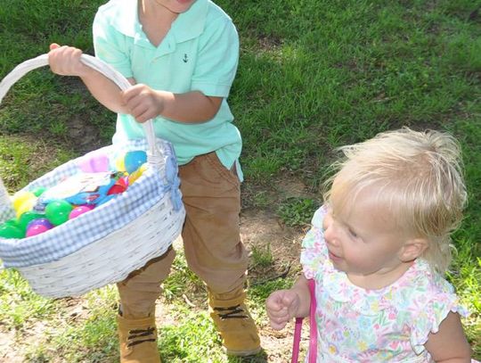 Egg hunt added to Dia del Ninos