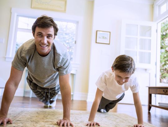 Exercises for you to stay in shape while staying at home