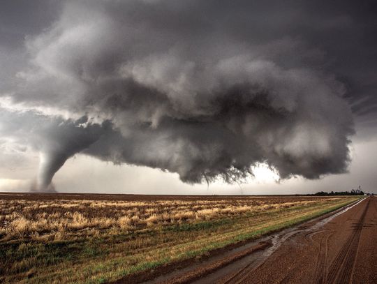 Exploring Nature: Tornadoes