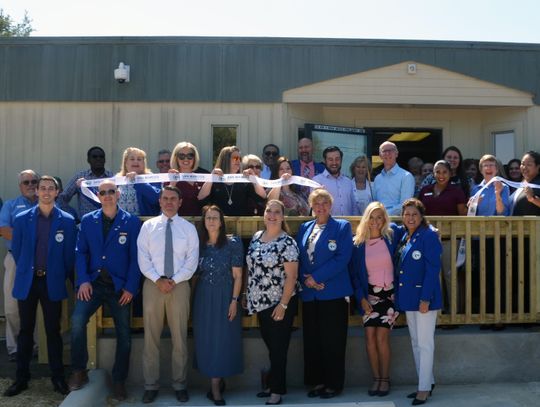 First Lockhart National Bank Ribbon Cutting