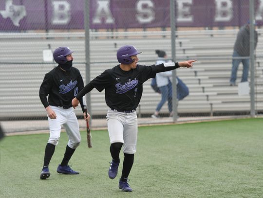 FIRST PITCH: San Marcos hosts tournament to begin 2022 season