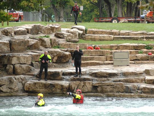 Fixing furry friends: Veterinary program offers SMHS students certification opportunity