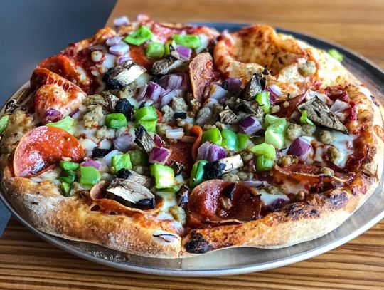 Foodie Friday: Aviator Pizza & Drafthouse