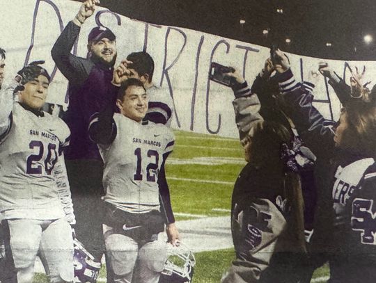 Game Rewind: Rattlers capture first district championship since 2003 in win over Austin Bowie