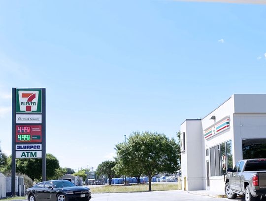 Gas prices in San Marcos rise to new record, again
