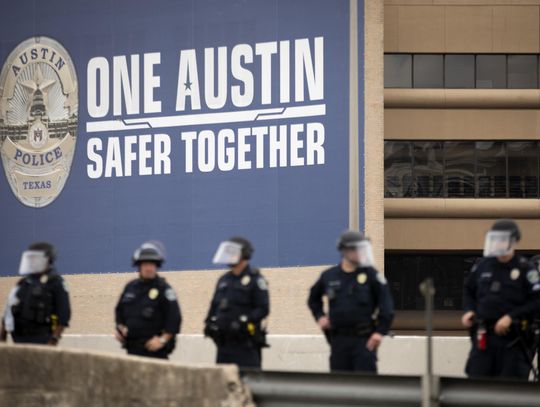 Gov. Greg Abbott considering legislation to put Austin police under state control after budget cut
