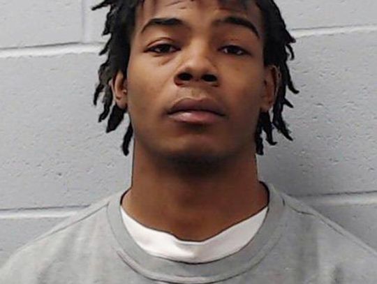 Gunshots at apartment complex lead to arrest